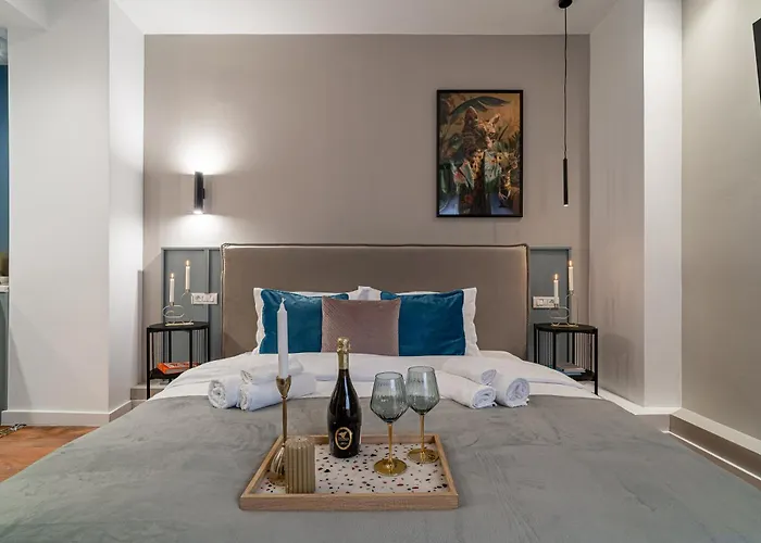 Trendy & Private Near Cismigiu & Calea Victoriei ブカレスト