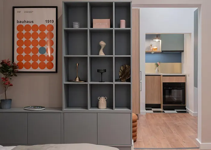 Trendy & Private Near Cismigiu & Calea Victoriei Appartement Boekarest