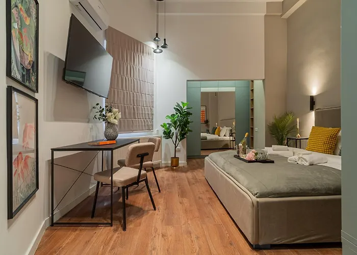 Trendy & Private Near Cismigiu & Calea Victoriei Бухарест